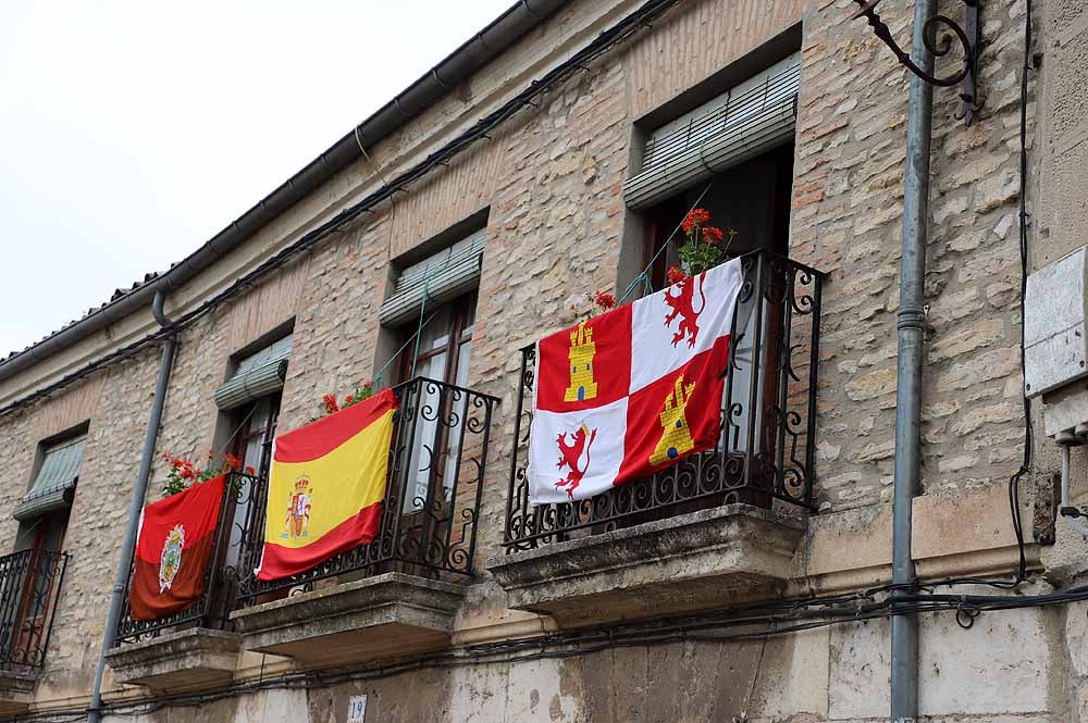 El Monasterio Real de las Huelgas ha acogido, un año más, la celebración del Curpillos, con procesión por las calles del barrio con el pendón de las Navas de Tolosa
