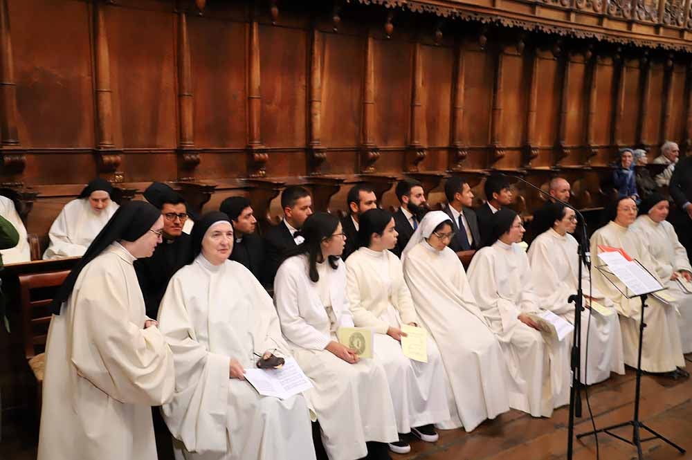 El Monasterio Real de las Huelgas ha acogido, un año más, la celebración del Curpillos, con procesión por las calles del barrio con el pendón de las Navas de Tolosa