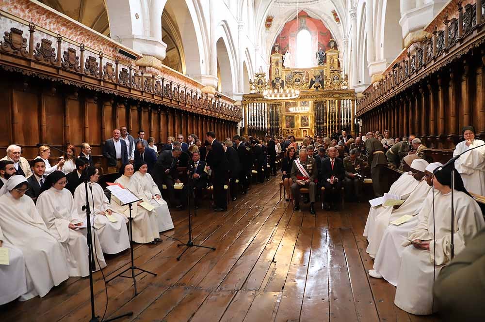 El Monasterio Real de las Huelgas ha acogido, un año más, la celebración del Curpillos, con procesión por las calles del barrio con el pendón de las Navas de Tolosa
