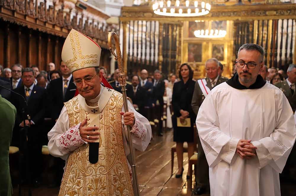 El Monasterio Real de las Huelgas ha acogido, un año más, la celebración del Curpillos, con procesión por las calles del barrio con el pendón de las Navas de Tolosa