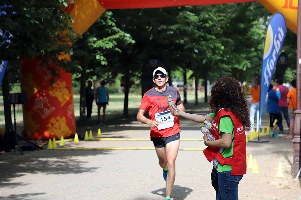 166 corredores de toda España han disputado la 24ª edición de le Media Maratón Ciudad de Burgos,con el burgalés Rubén Castrillo como ganador en categoría masculina y la debutante Virginia Torres como campeona femenina.