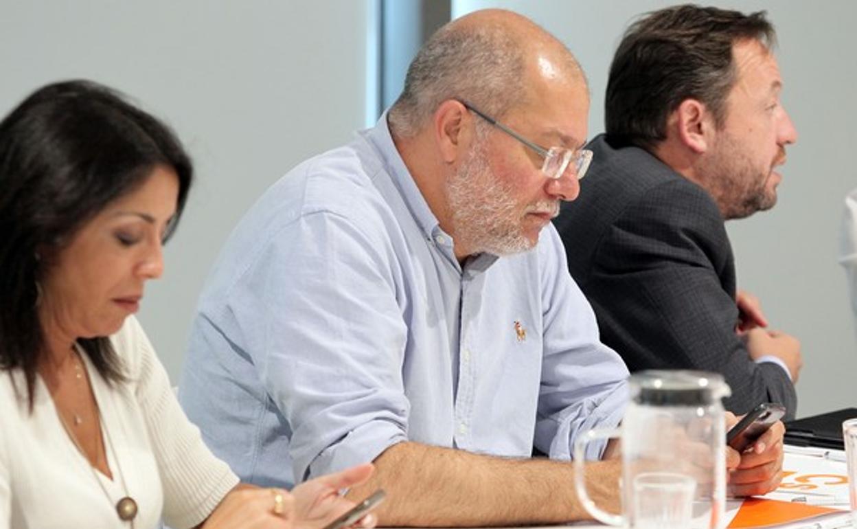 El candidato de Ciudadanos a la presidencia de Castilla y León, Francisco Igea, durante la reunión de Comité Ejecutivo del Partido.