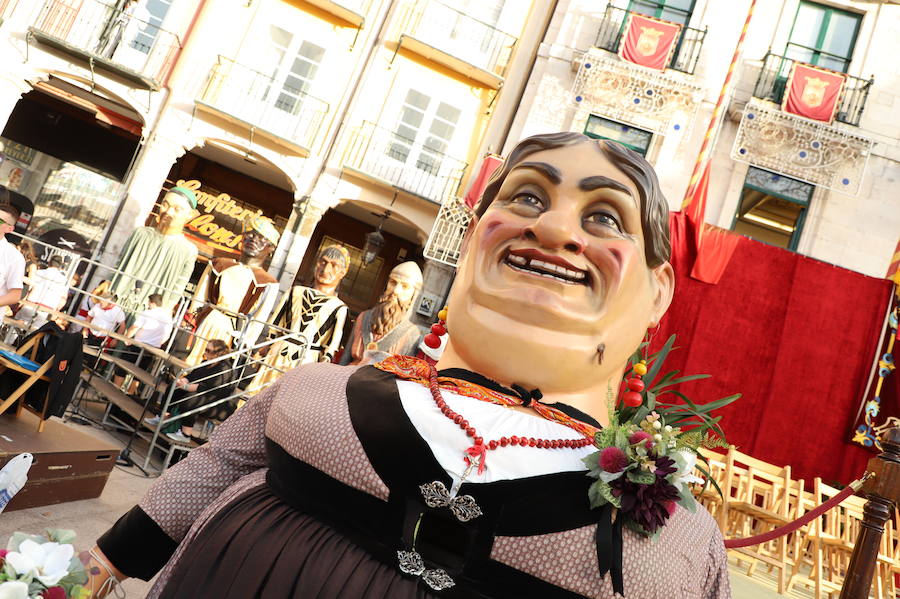 Burgos ha dado el pistoletazo de salida a las Fiestas de San Pedro y San Pablo 2019 de la mano de La M.O.D.A., encargada del pregón