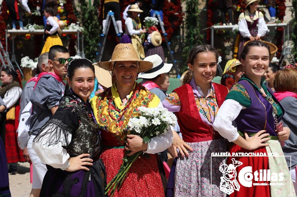 El calor no ha quitado el ánimo a los burgaleses en el acto más querido de las fiestas