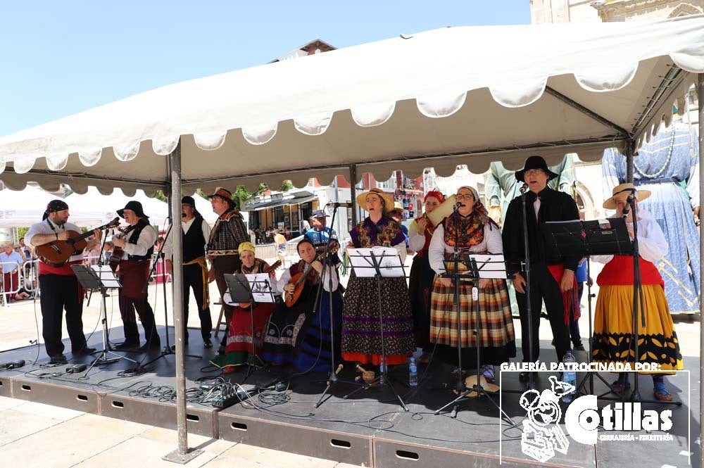 El calor no ha quitado el ánimo a los burgaleses en el acto más querido de las fiestas