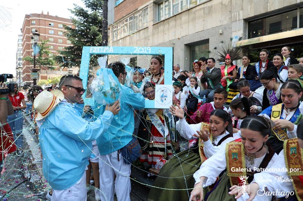 La alegría contagiada por los peñistas