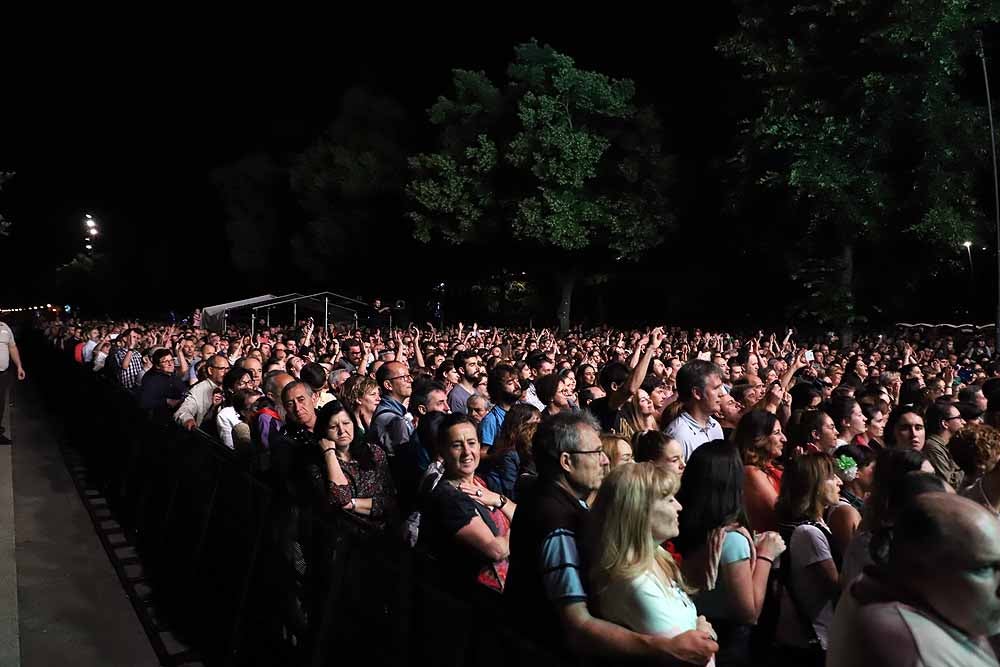 Fotos: Las mejores imágenes del concierto de Rozalen en los Sampedros de 2019