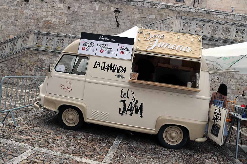 Fotos: Los burgaleses saborean la gran variedad gastronómica que ofrecen casetas y gastronetas durante las fiestas