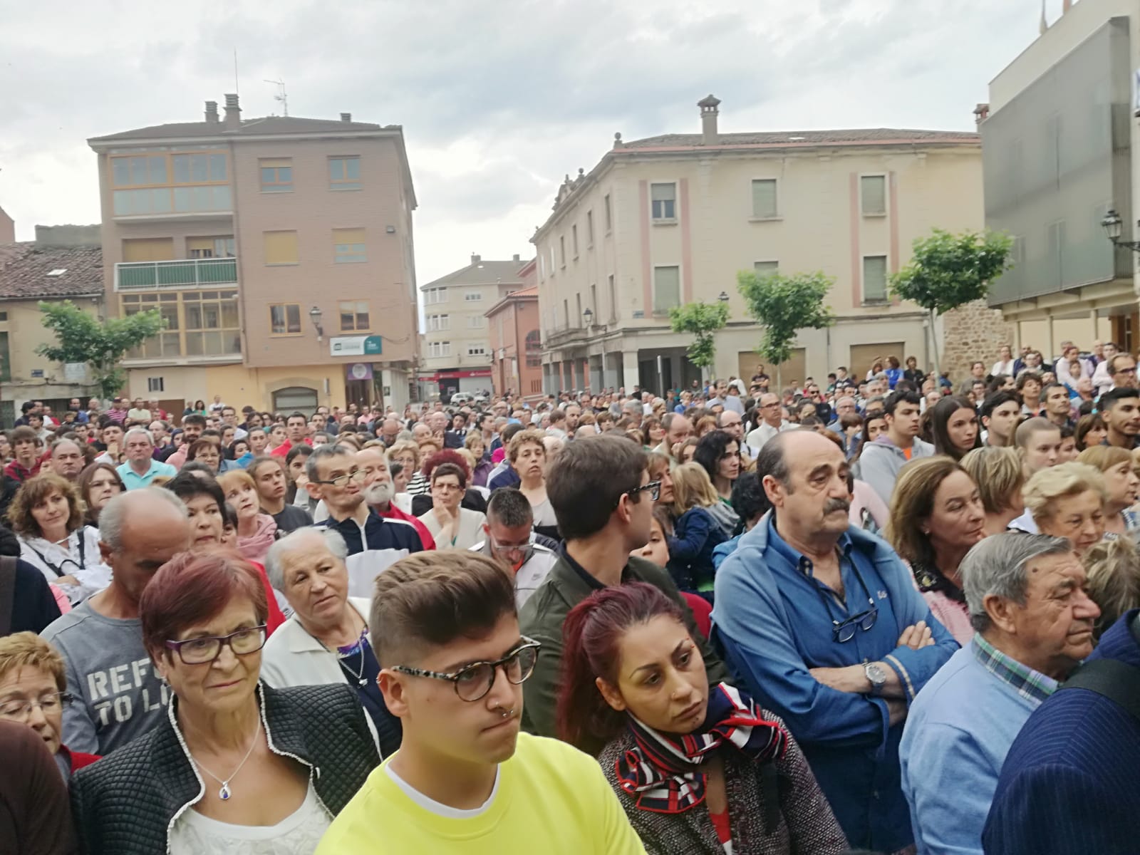 Fotos: Salas sale a la calle para gritar contra la violencia de género