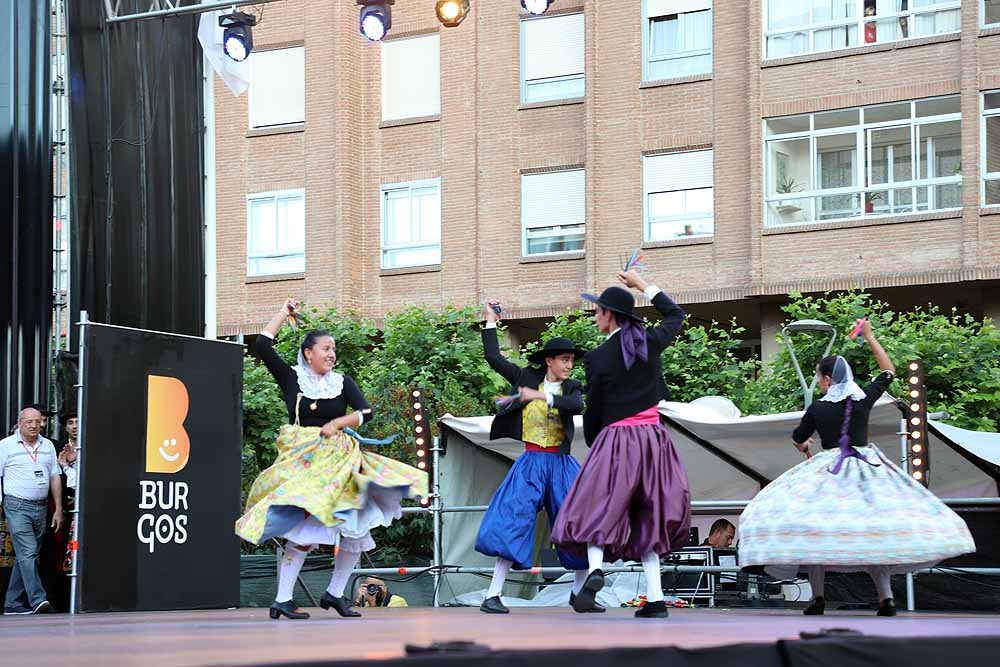 Fotos: Arranque existoso de la 43 edición del Festival de Folclore &#039;Ciudad de Burgos