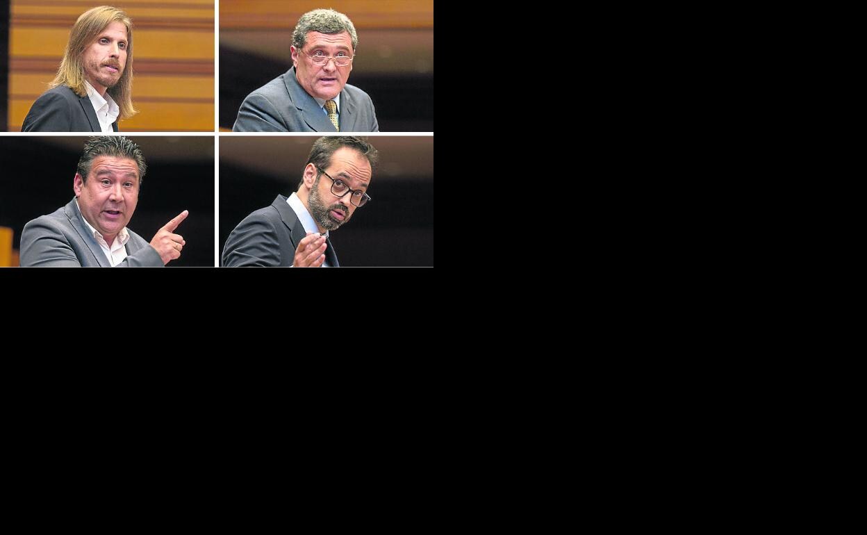 Pablo Fernández, procurador de Podemos; Pedro José Pacual, procurador de Por Ávila; Luis Mariano Santos, procurador de UPL y esús García-Conde, procurador de Vox.