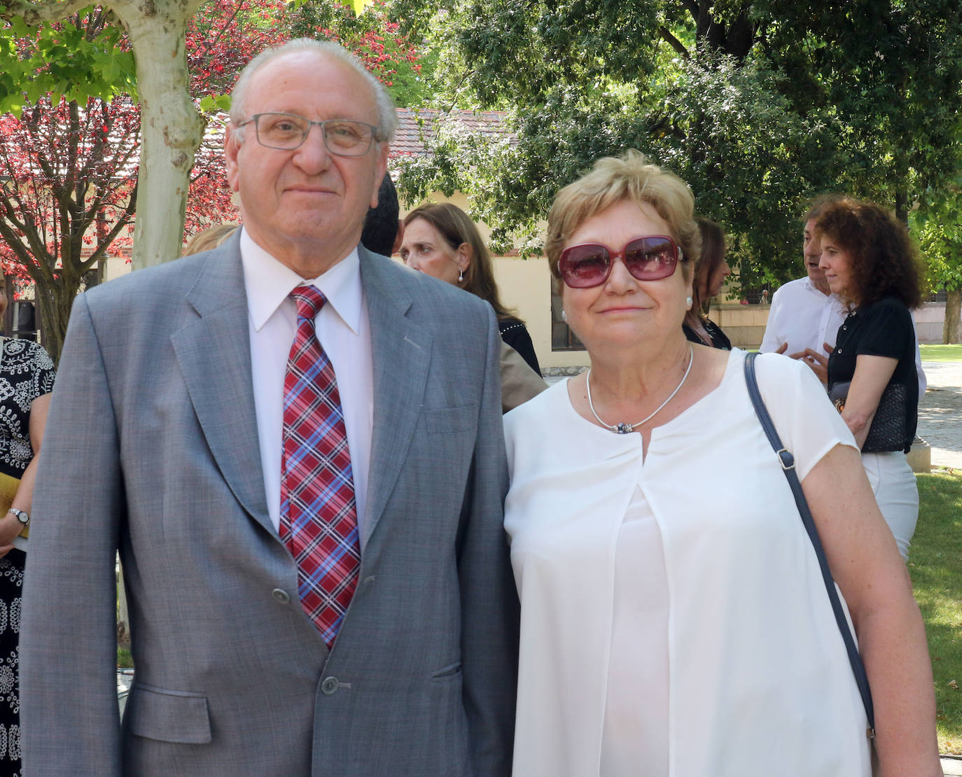 Padres de la Consejera Isabel Blanco. Antono Blanco y Araceli Llamas.