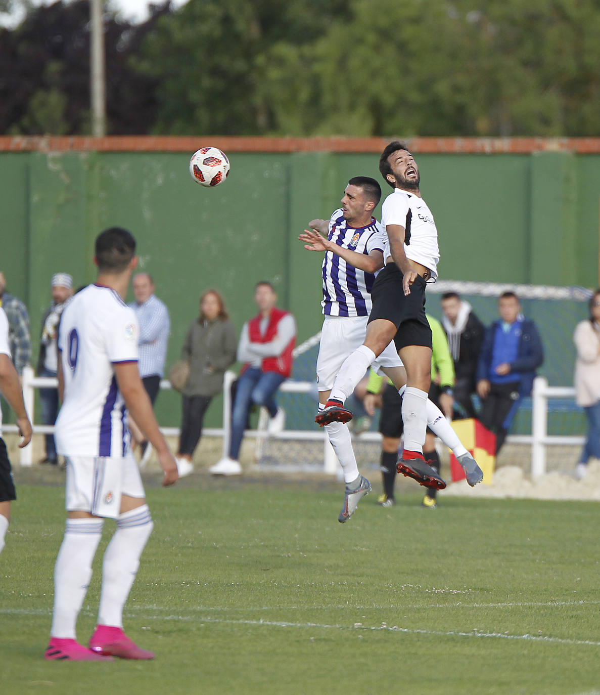 Fotos: Las mejores imágenes del partidod de pretemporada entre Valladolid B y Burgos CF