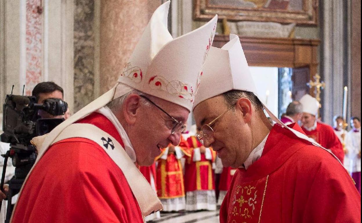 El arzobispo presenta al papa Francisco su renuncia al cumplir los 75 años