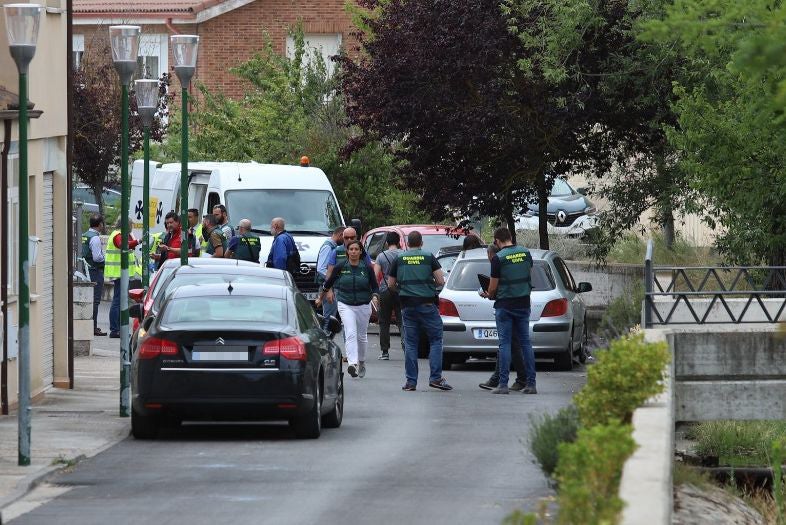 Fotos: Presunto asesinato machista en Villagonzalo