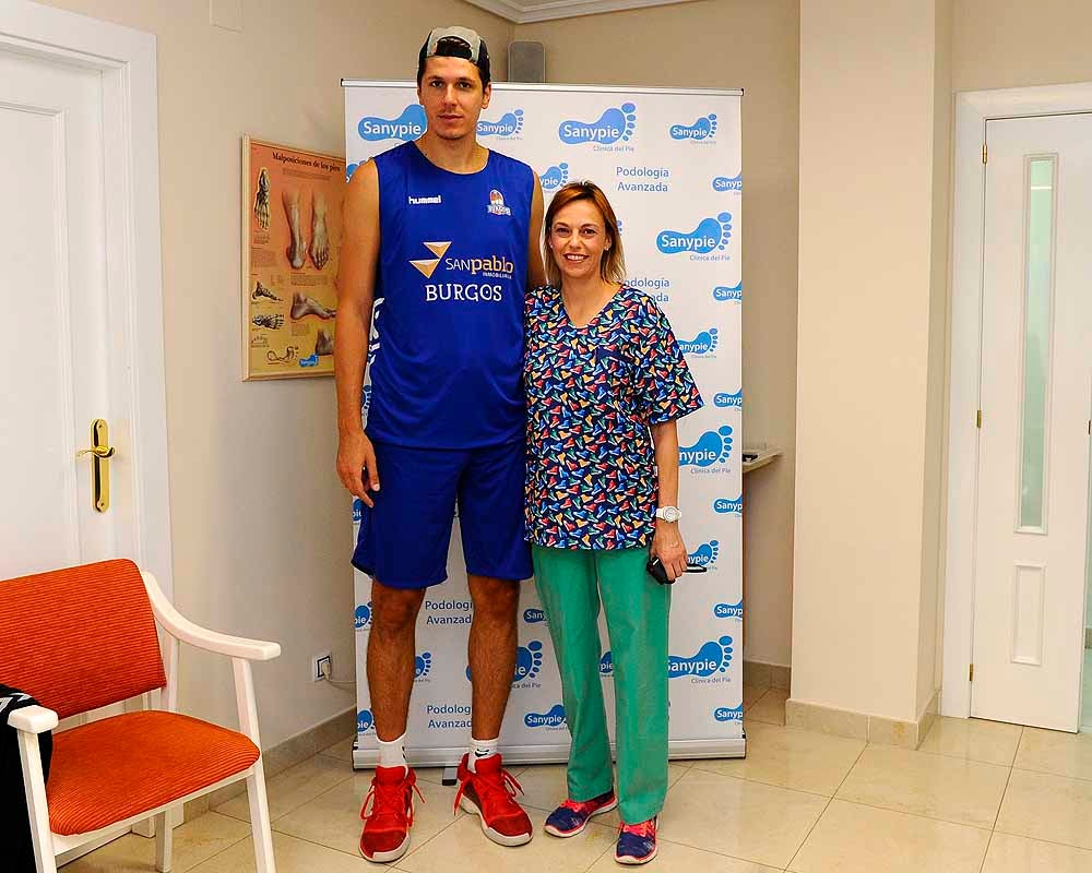 La pretemporada 2019/20 ha comenzado para el San Pablo Burgos con los primeros reconocimientos médicos y las diferentes pruebas para comprobar el estado de forma con el que los jugadores regresarán a la cancha.