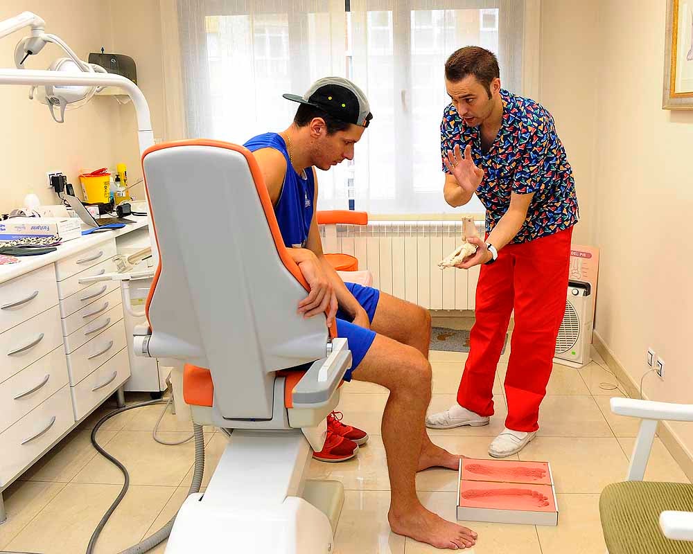 La pretemporada 2019/20 ha comenzado para el San Pablo Burgos con los primeros reconocimientos médicos y las diferentes pruebas para comprobar el estado de forma con el que los jugadores regresarán a la cancha.