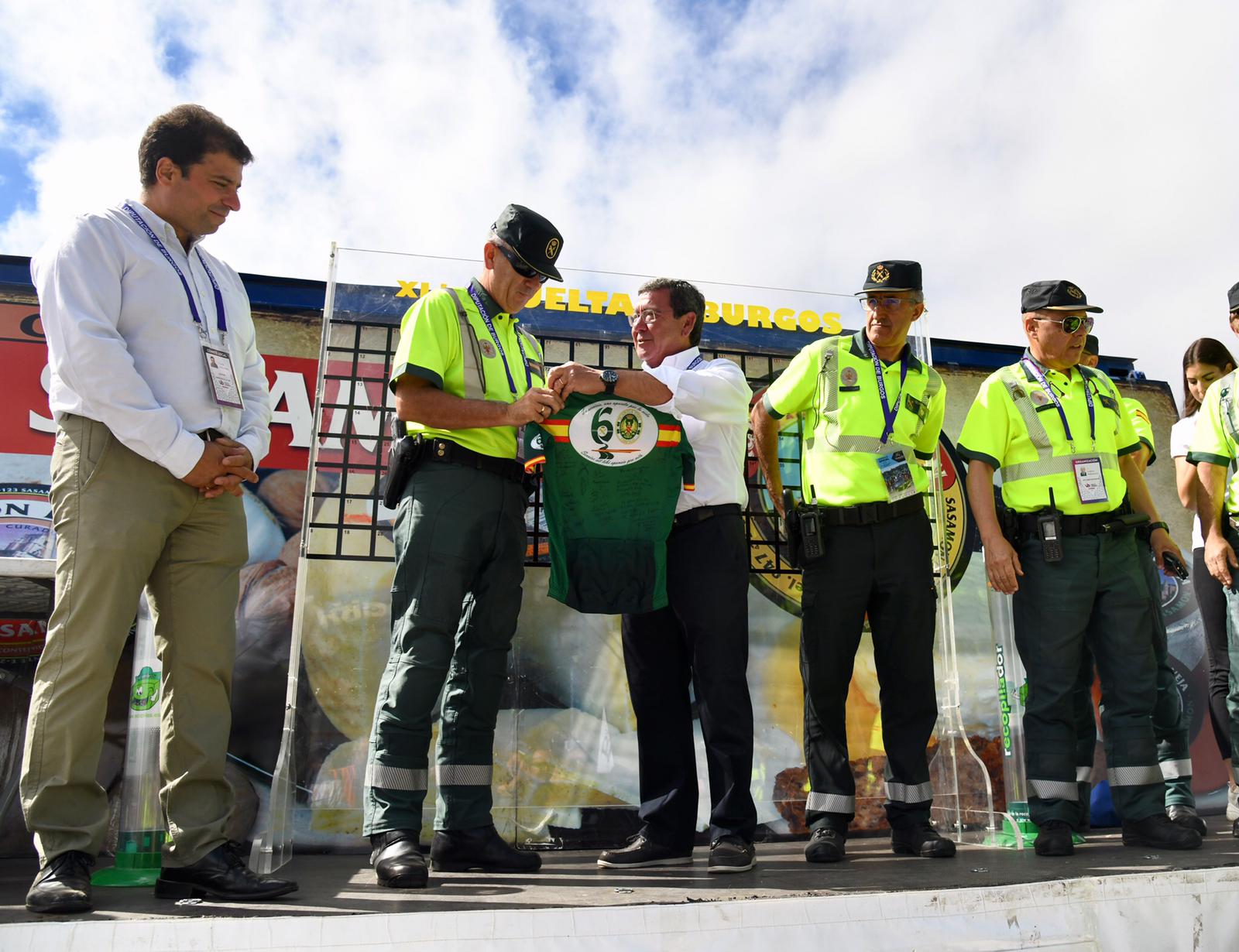 Disputa de corredores en la tercera etapa