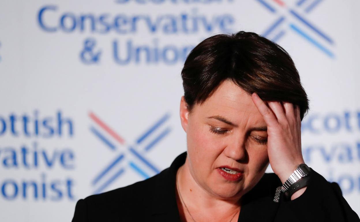 Ruth Davidson, durante la rueda de prensa. 