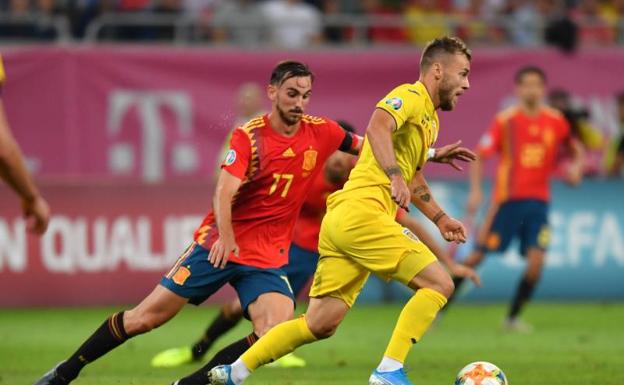 Fabián Ruiz, en el choque ante Rumanía. 