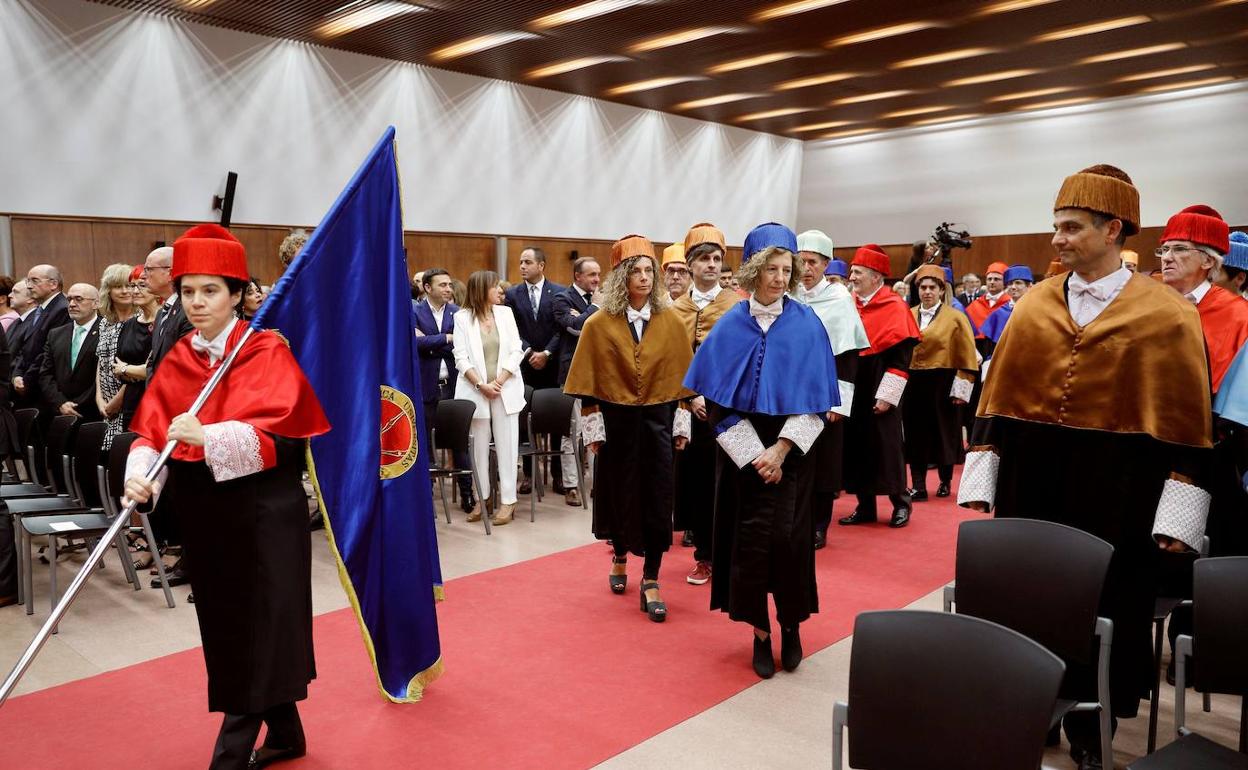 Inauguración del curso académico en la Universidad Pública de Navarra.