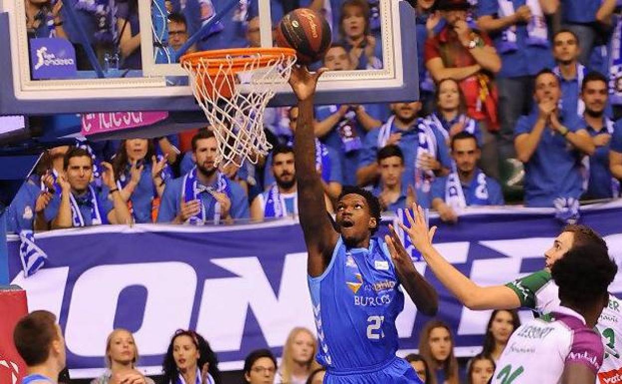 Encuentro del San Pablo Burgos frente a Unicaja disputado la temporada pasada. 