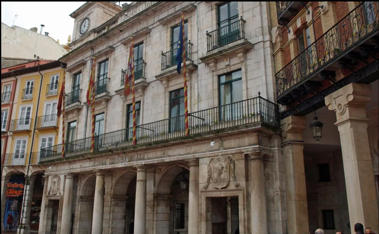 Ayuntamiento de Burgos. 