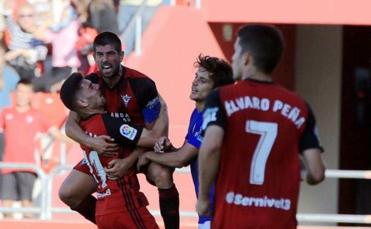 Imagen de archivo, en la que Kijera celebra un gol frente al Oviedo. 