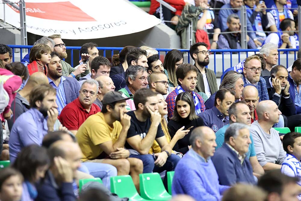 Más baloncesto en el Coliseum en el primer partido del curso liguero en casa