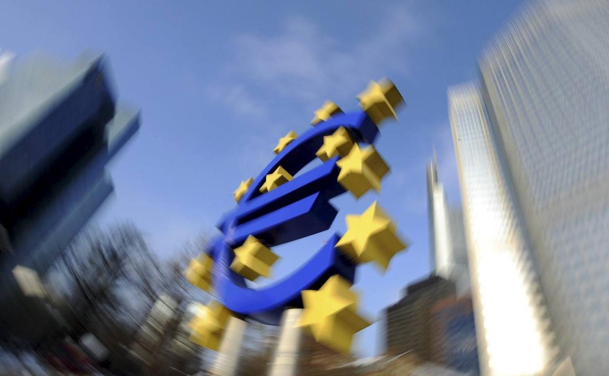 La banca europea resistiría dos meses con una fuga brusca de depósitos de clientes
