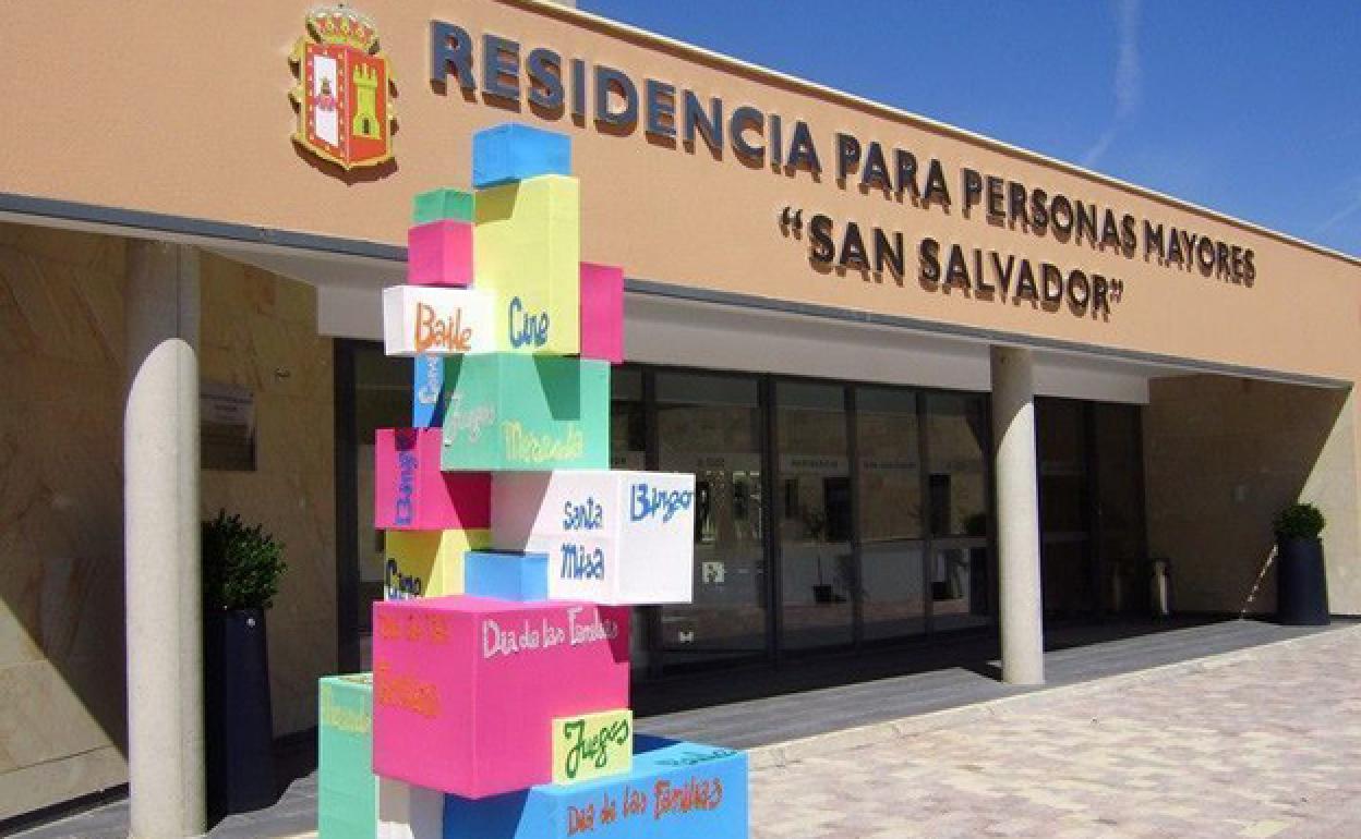 Acceso a la residencia para personas mayores San Salvador de Oña.