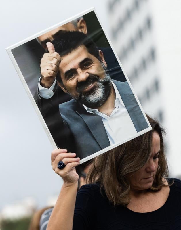 Manifestación por el centro de Barcelona en protesta por la sentencia