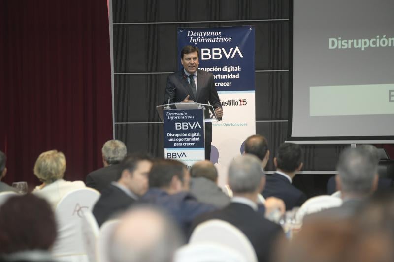 El Norte de Castilla y BBVA han celebrado este miércoles un desayuno informativo cuyo tema central es 'La disrupción digital, una oportunidad para crecer'.