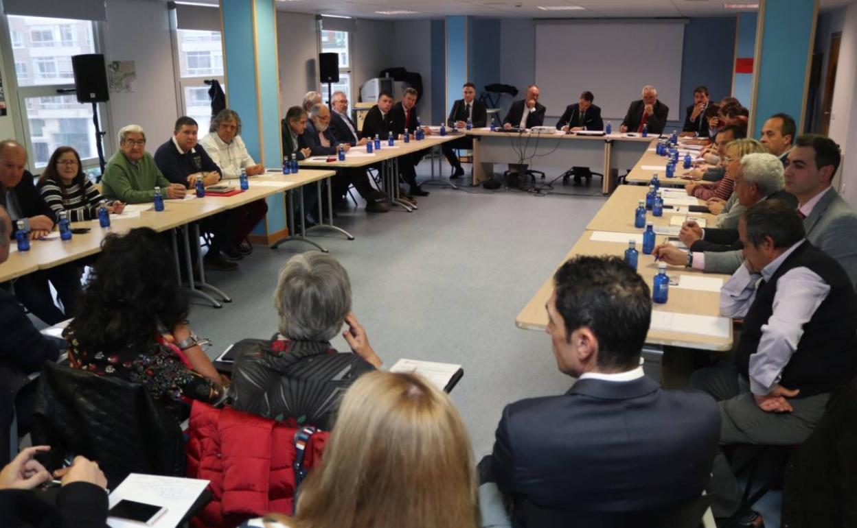 El Consejo Social se ha reunido en el centro cívico de Capiscol. 