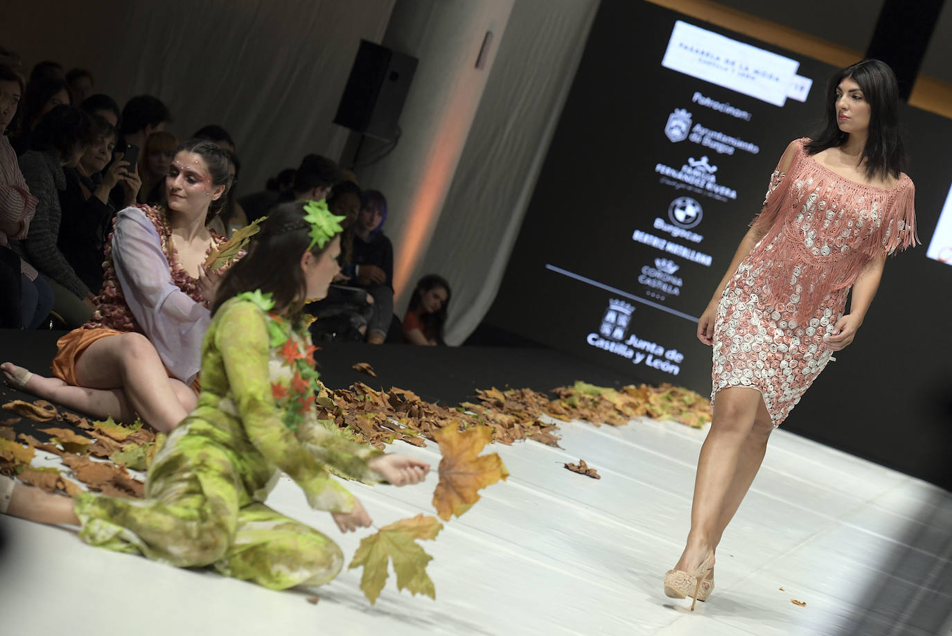 Fotos: Primera jornada de la Pasarela de la Moda de Castilla y León