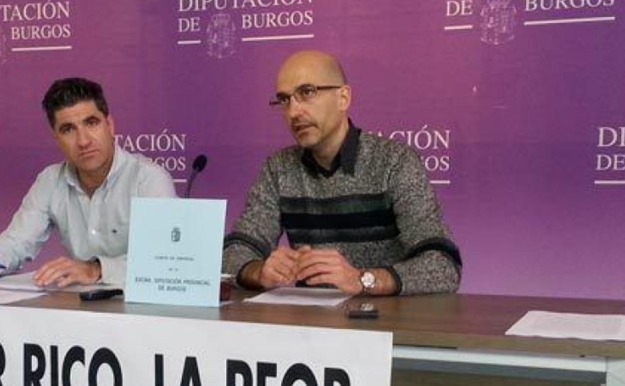 Fernando Ojeda (derecha) ha sido denunciado por una presunta agresión física a un delegado