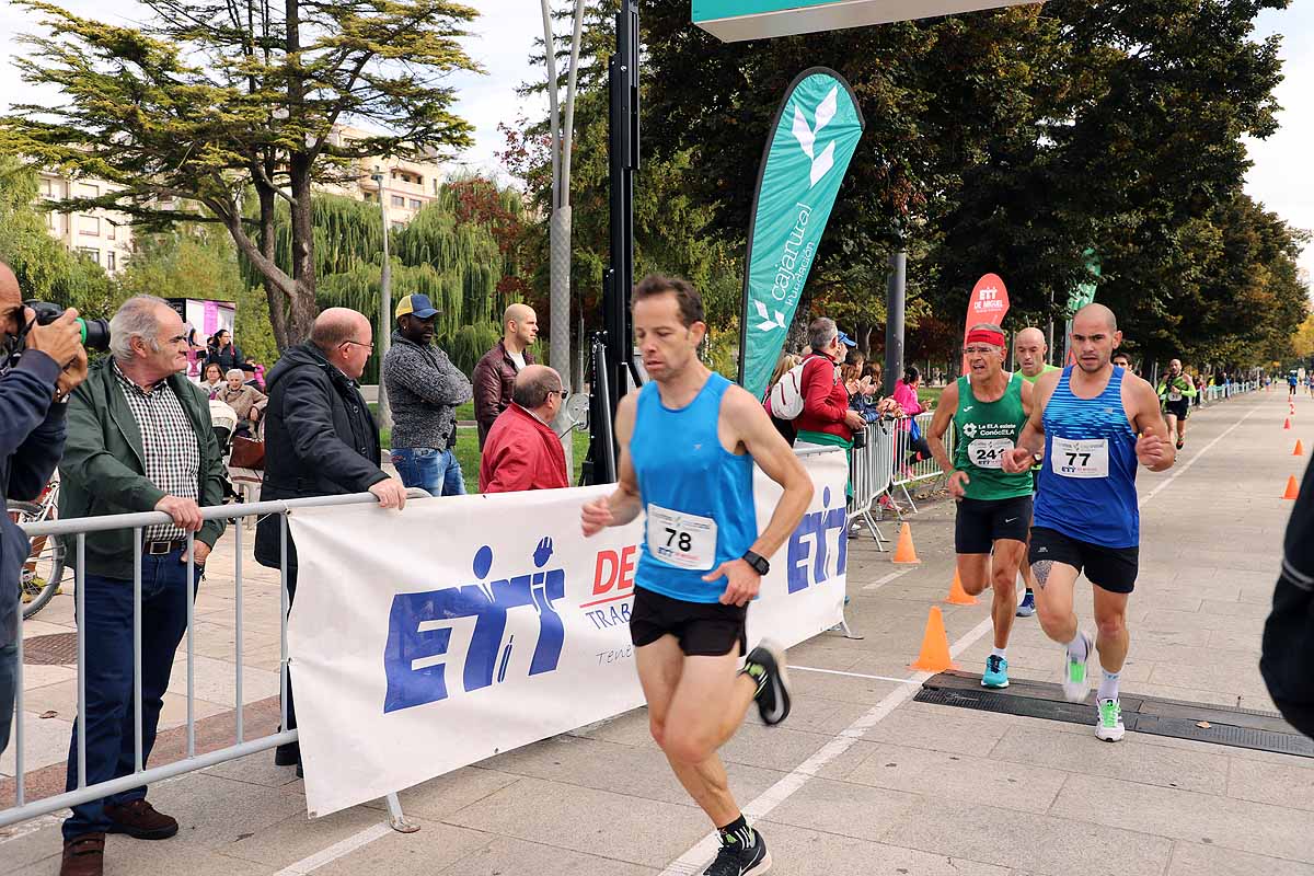 Dani Arce y Lidia Campo han sido los vencedores en la prueba de 10 kilómetros que ha recorridos las calles burgaleses. 