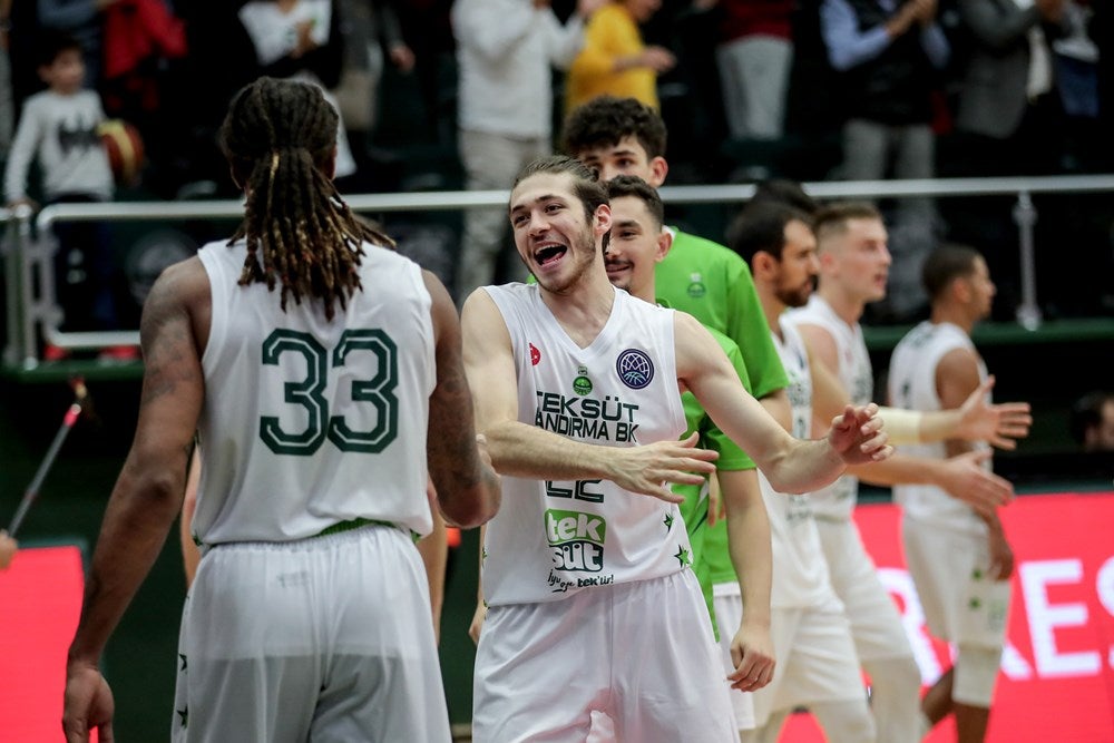 El San Pablo Burgos dispuso de la última posesión para igualar el duelo al final pero no consiguió forzar la prórroga. 