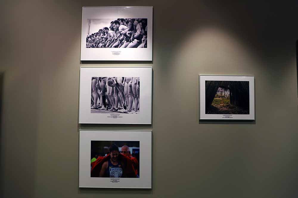 Fotos: Imágenes de la exposición &#039;XV Aniversariodel Cross de Atapuerca&#039;