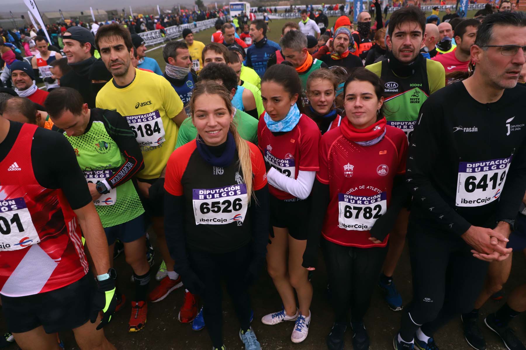 Miles de personas se han vuelto a dar cita en el circuito de Atapuerca. 