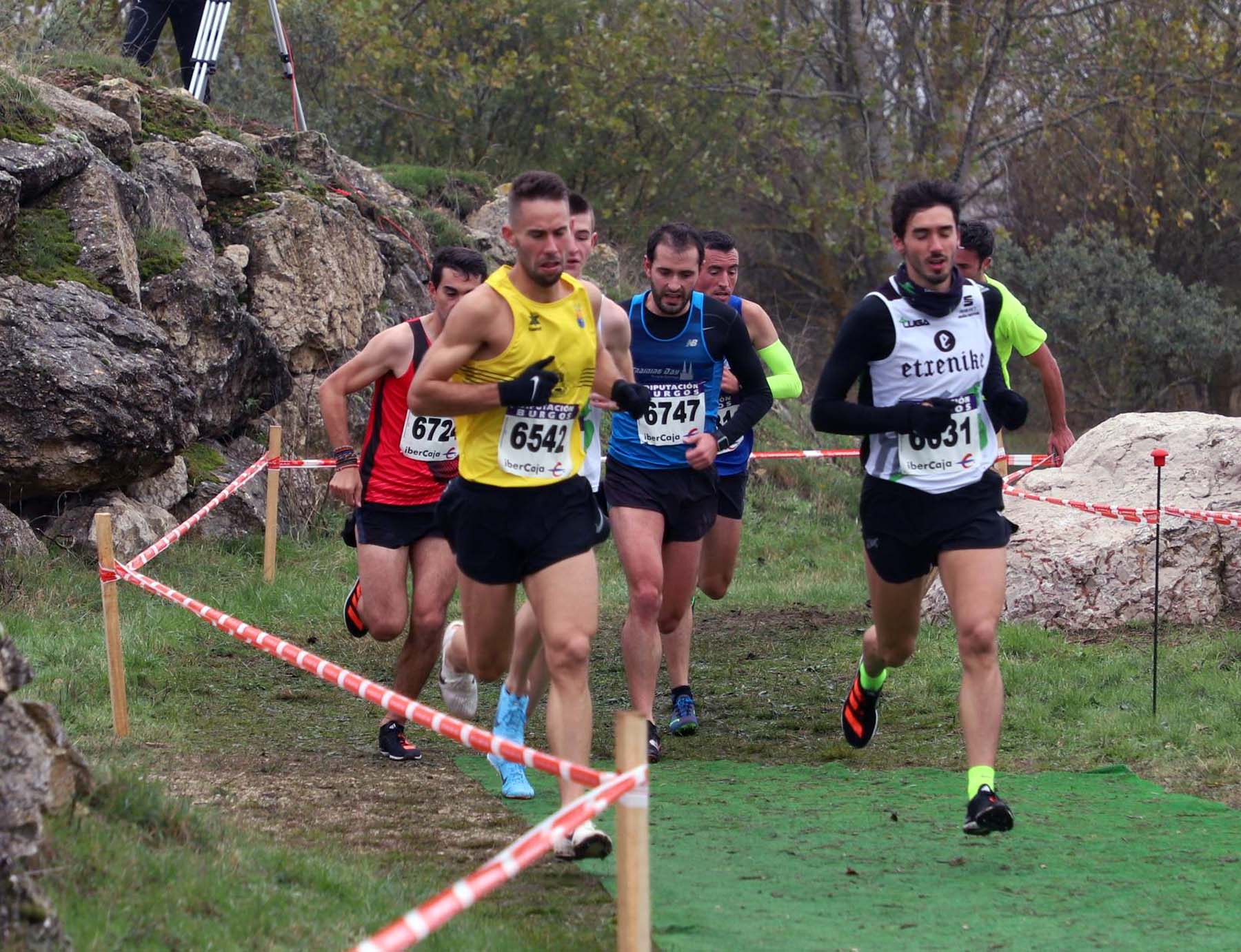 Miles de personas se han vuelto a dar cita en el circuito de Atapuerca. 