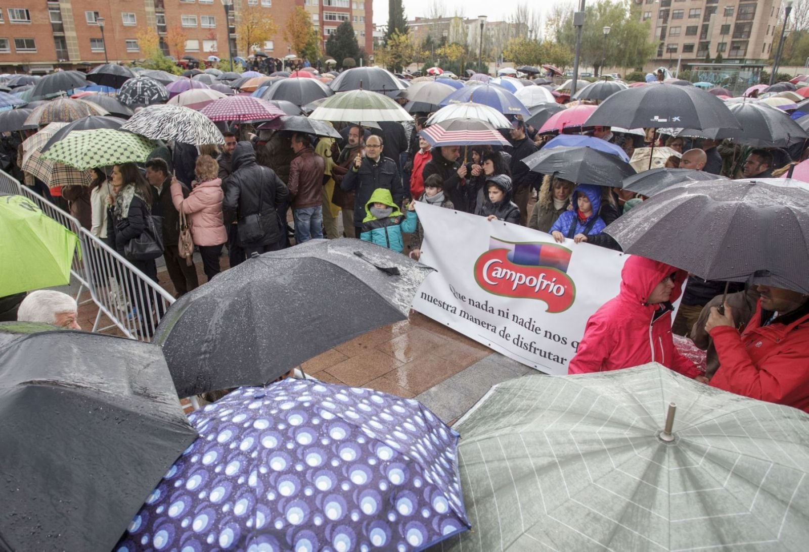 Cientos de trabajadores estuvieron pendientes del futuro de la planta durante muchos meses. 