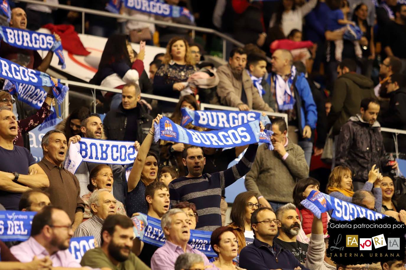 Fotos: El Coliseum vuelve a teñirse de azul