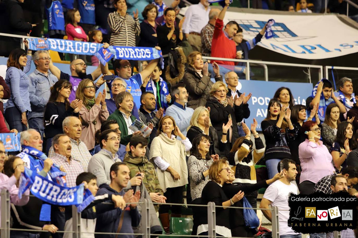 Fotos: El Coliseum vuelve a teñirse de azul