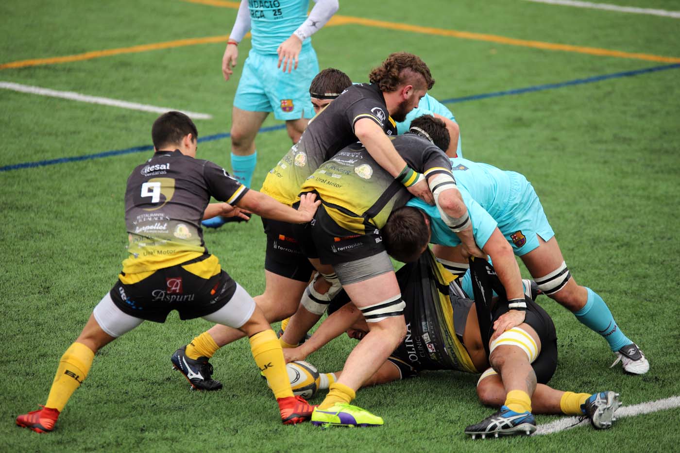 Fotos: El UBU Colina Clinic y el FC Barcelona firman tablas en San Amaro