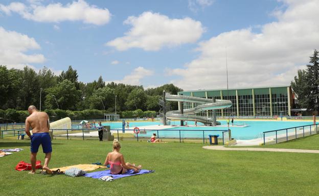 Licitan la redacción de los proyectos del polideportivo San Pedro y San Felices y la piscina familiar de El Plantío