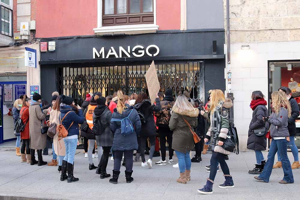 Fotos: Huelga en el comercio de Burgos