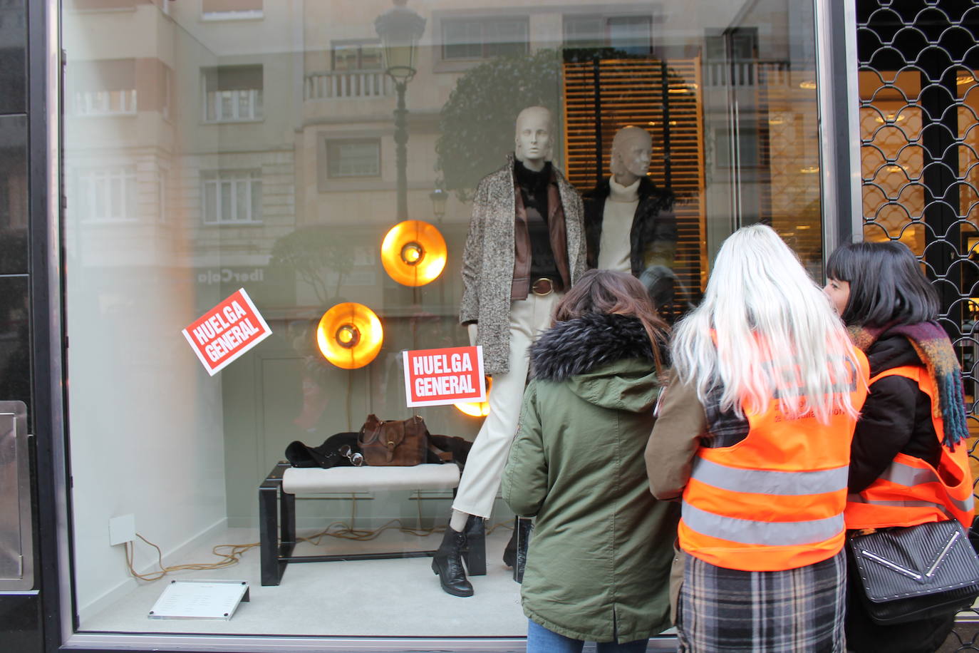 Fotos: Huelga en el comercio de Burgos