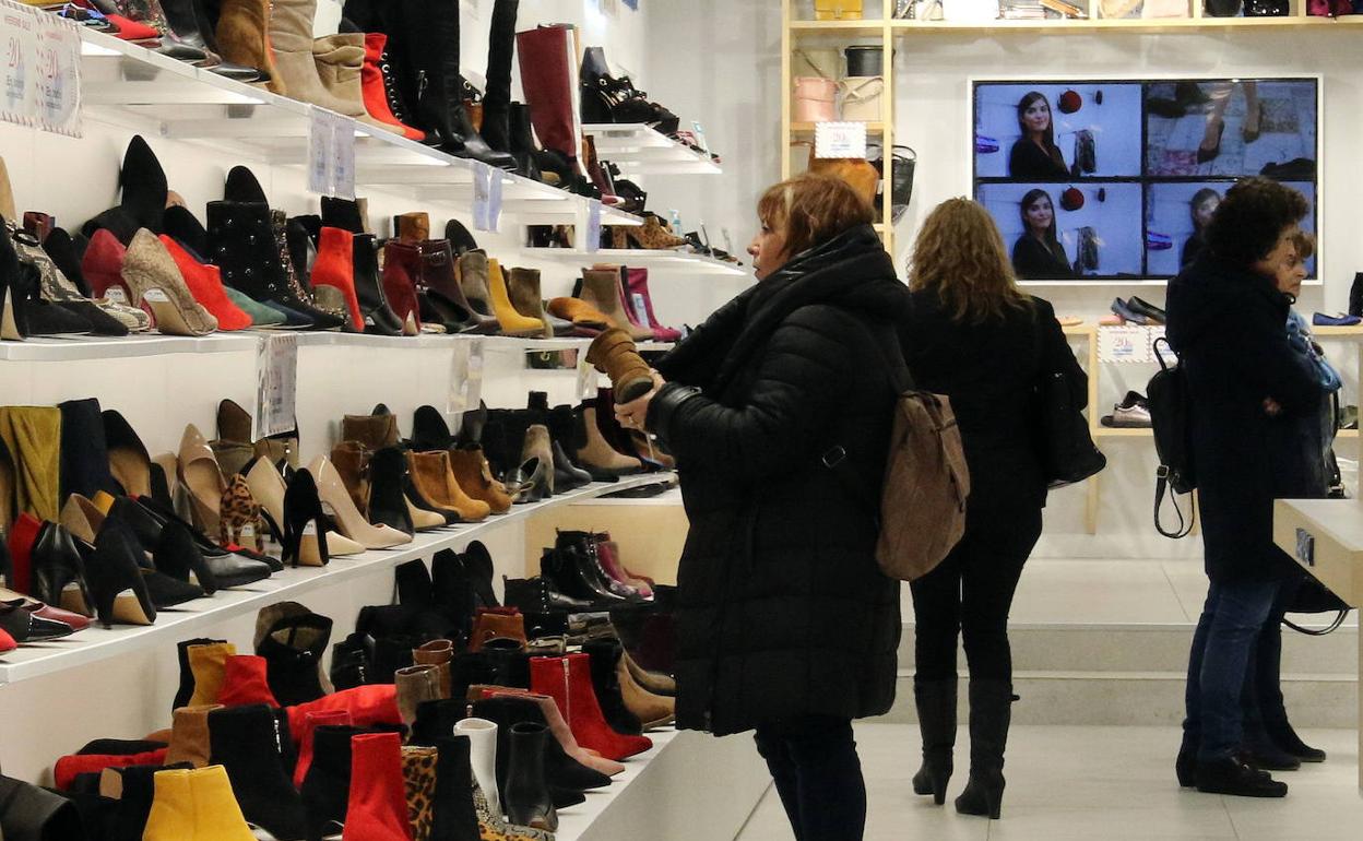 Las compras en Navidad se multiplican, pero también los hurtos