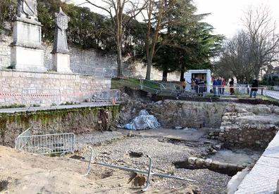 Imagen secundaria 1 - El Ayuntamiento retomará los trabajos en la iglesia de San Román tras el final de las excavaciones en el Solar del Cid